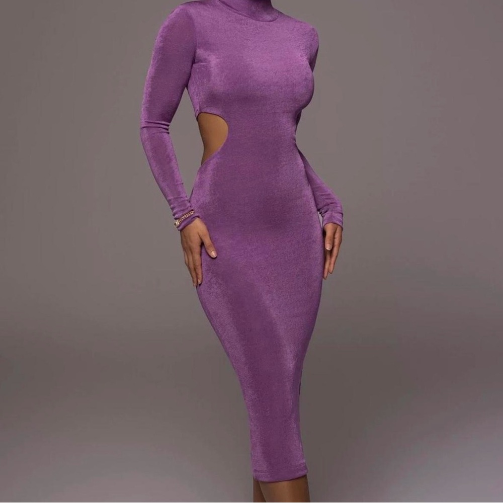 Purple Long-Sleeve Cutout Midi Dress - Women